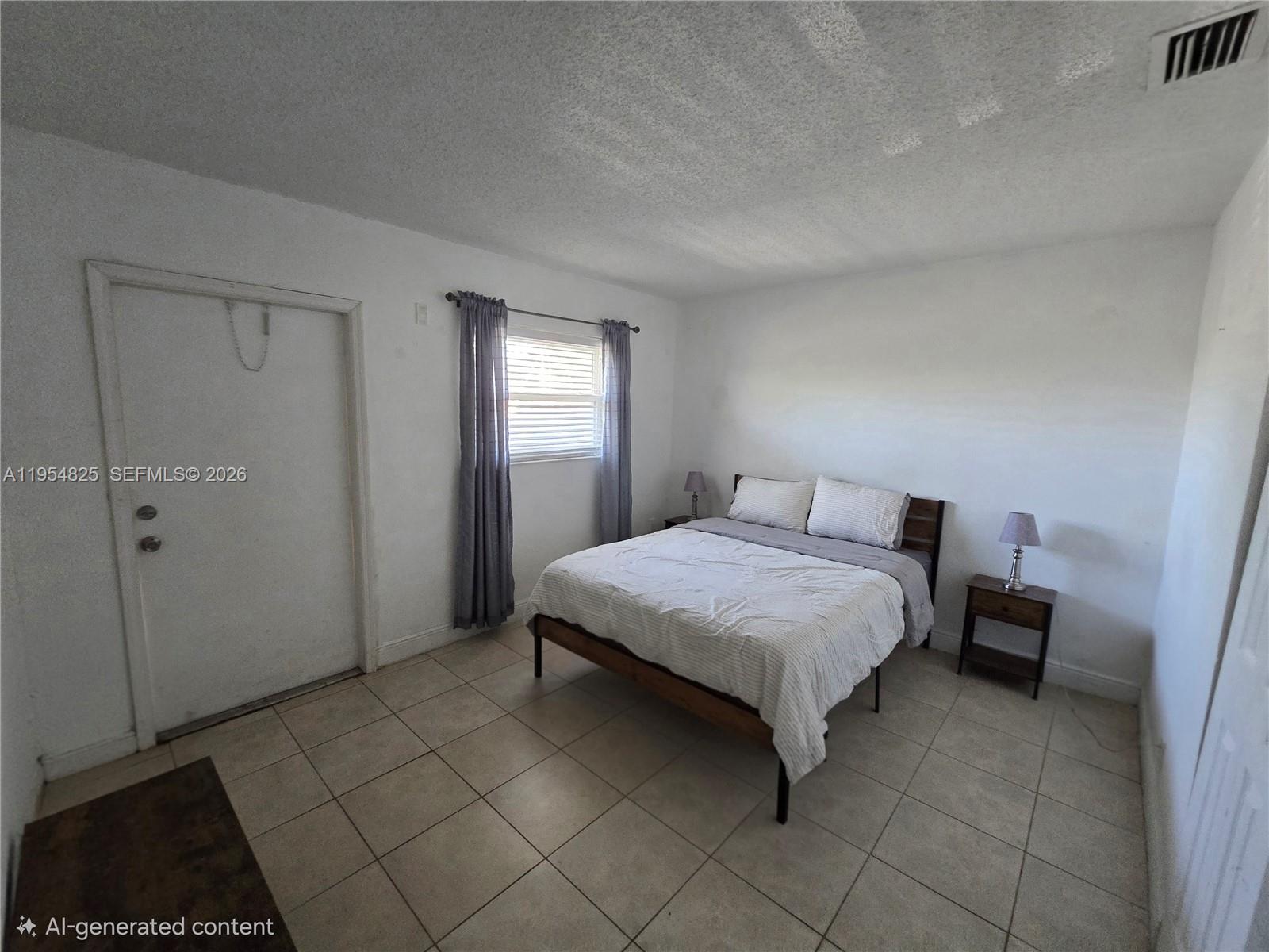 EL SOL AT MAIN STREET CON - Residential