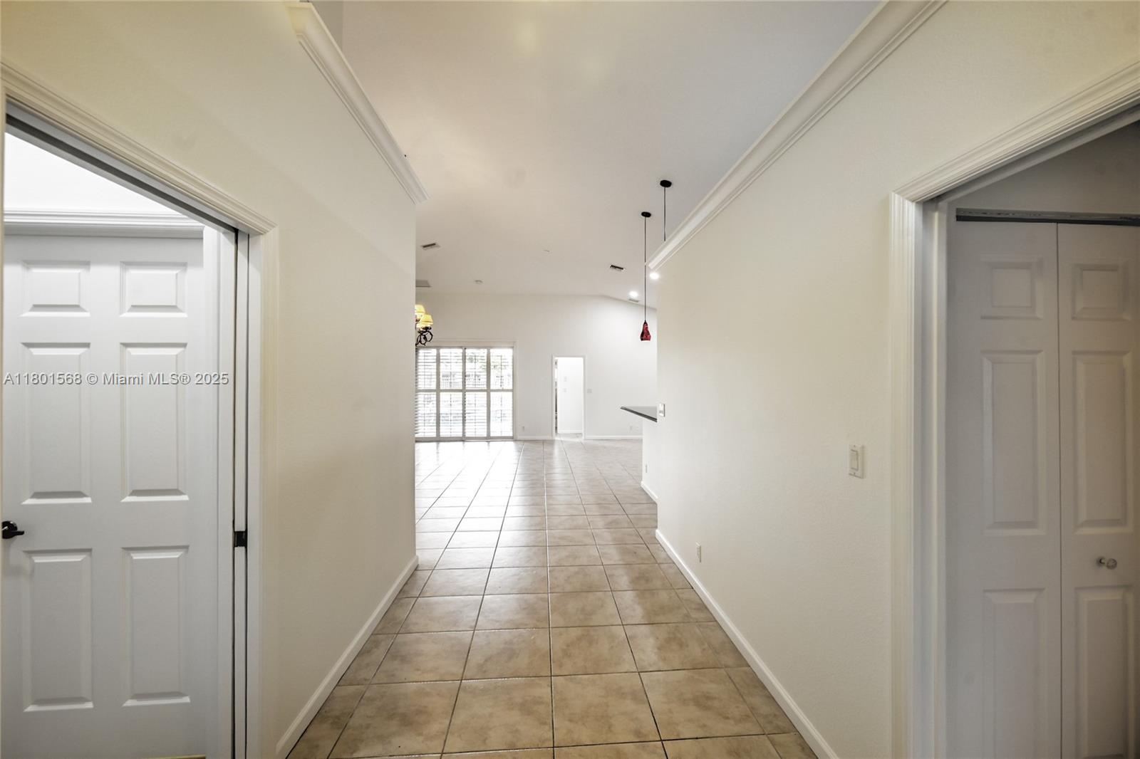 GATEWAY GARDENS - Residential