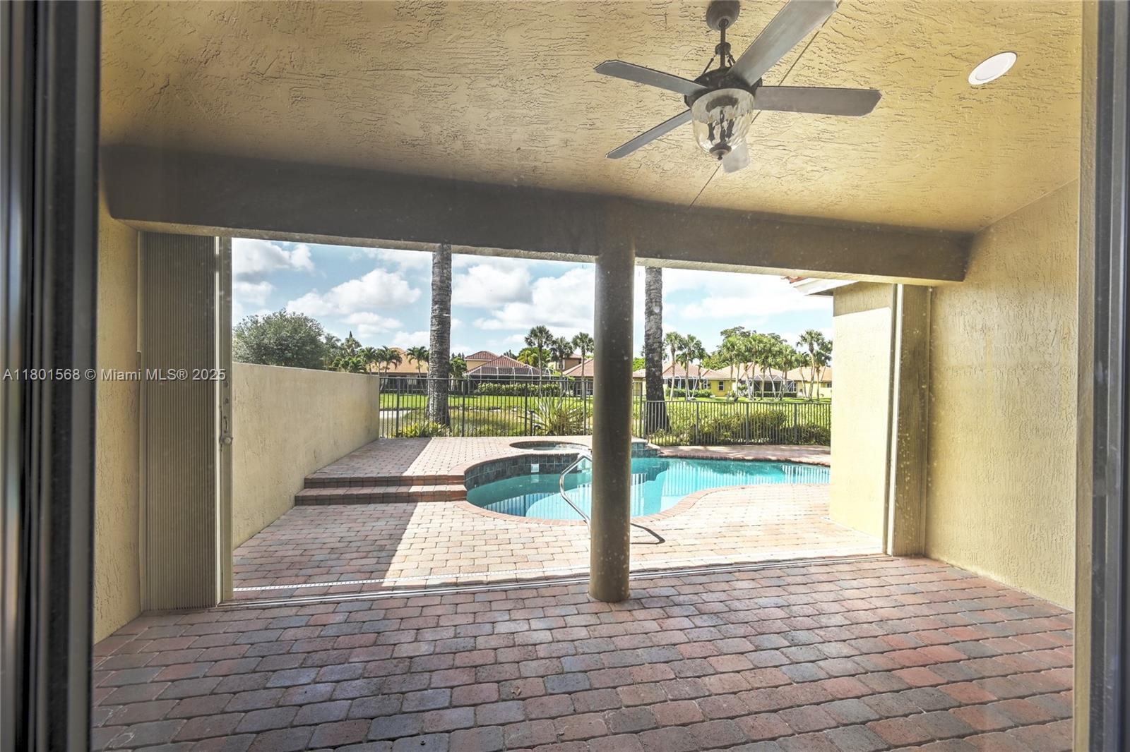 GATEWAY GARDENS - Residential
