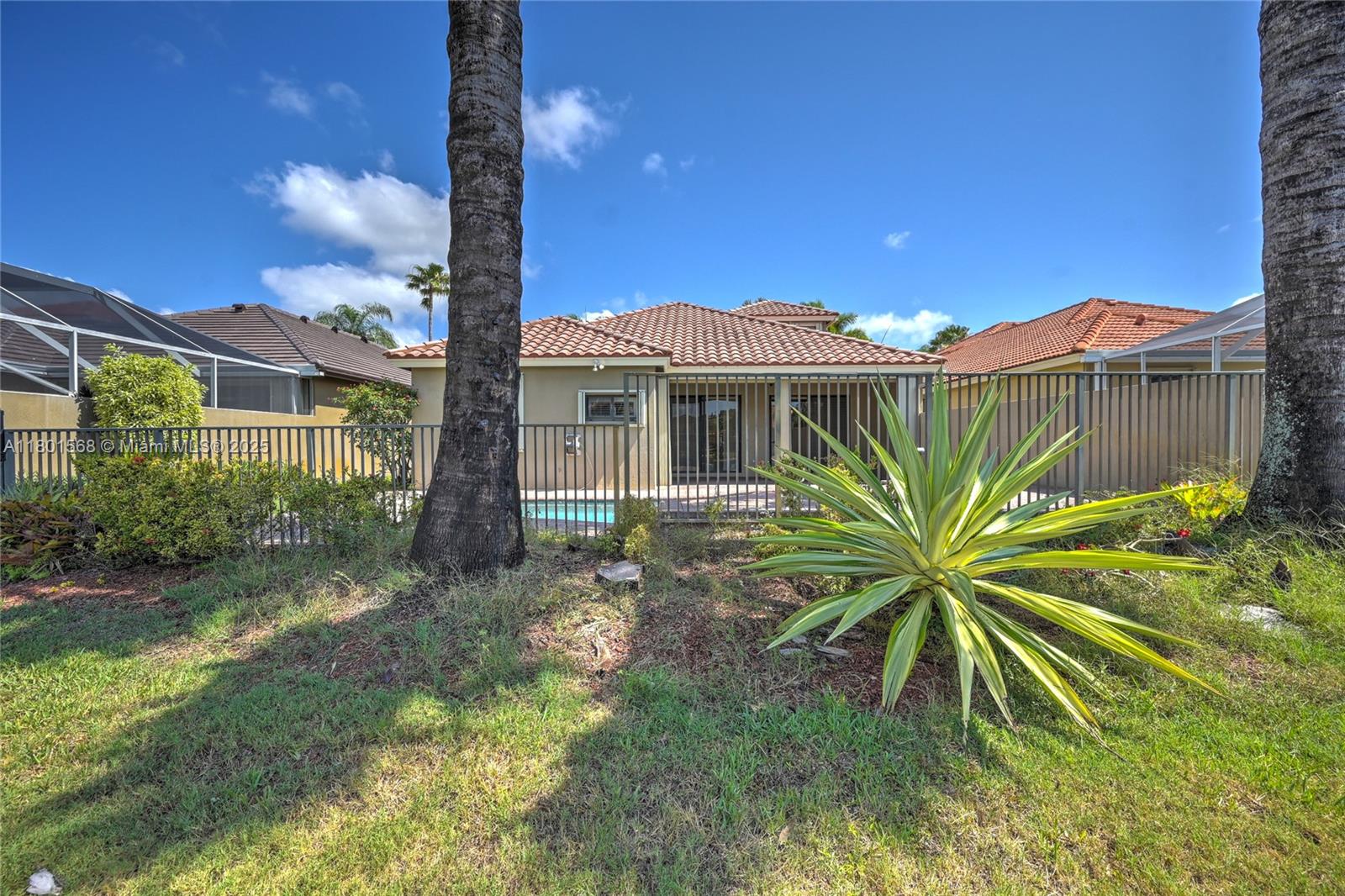 GATEWAY GARDENS - Residential