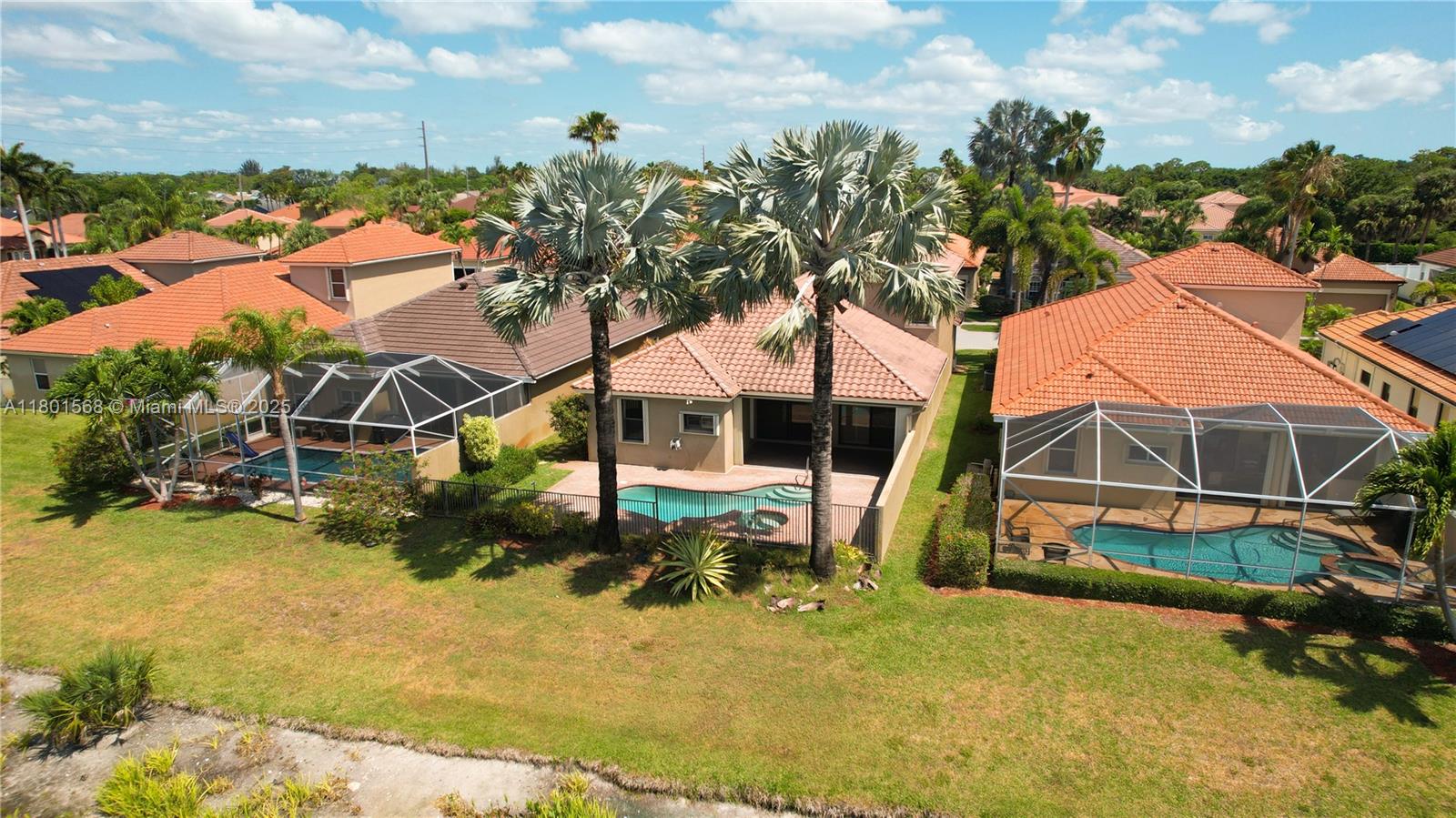 GATEWAY GARDENS - Residential