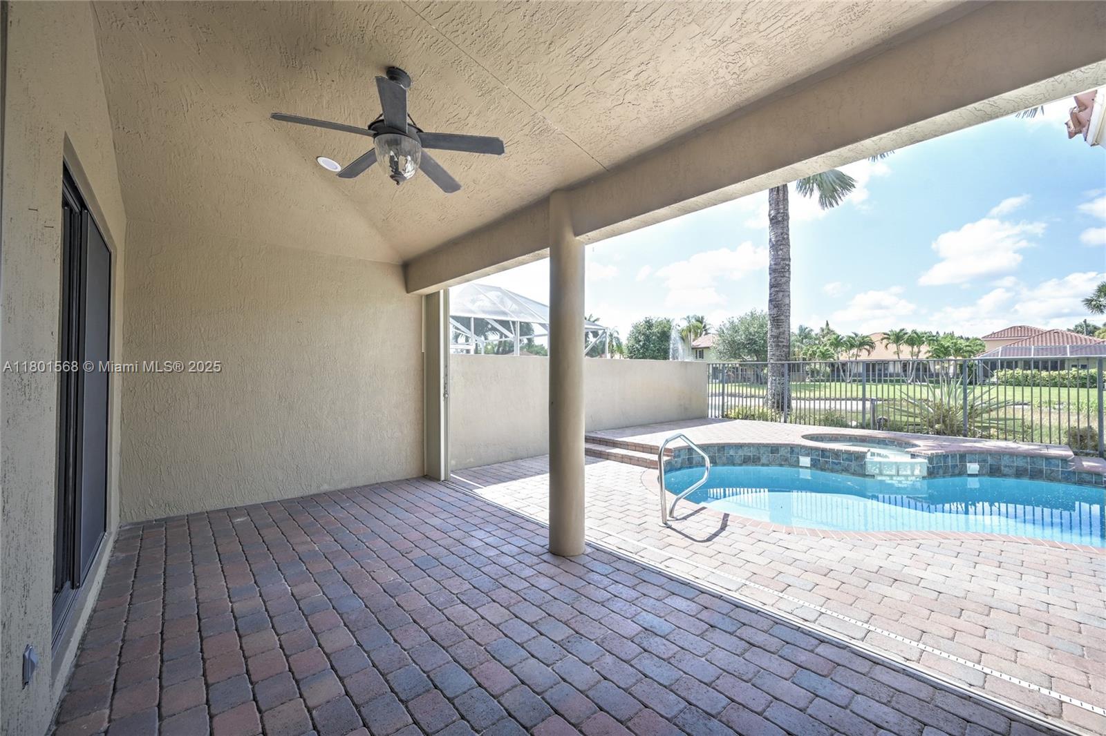 GATEWAY GARDENS - Residential