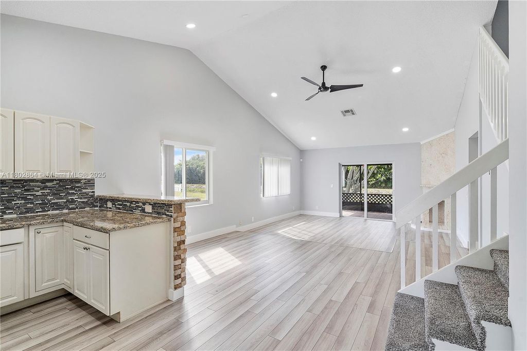 Photo of 38 E Tara Lakes Dr E #1, Boynton Beach, FL 33436 (MLS # A11802864)