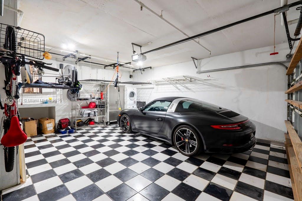 THE COURTS AT SOUTH BEACH - Residential Lease