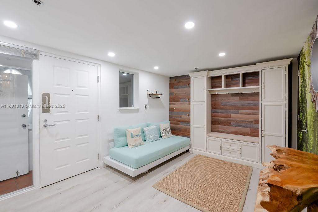 THE COURTS AT SOUTH BEACH - Residential Lease