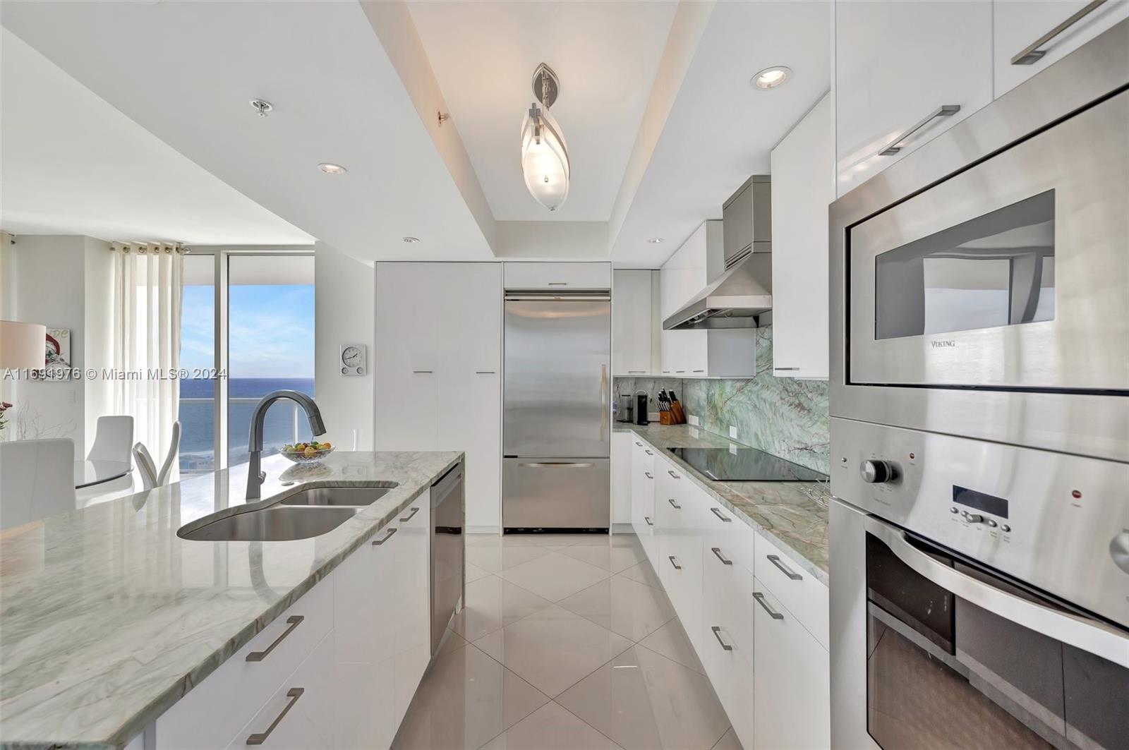 PLAZA AT OCEANSIDE (THE) - Residential