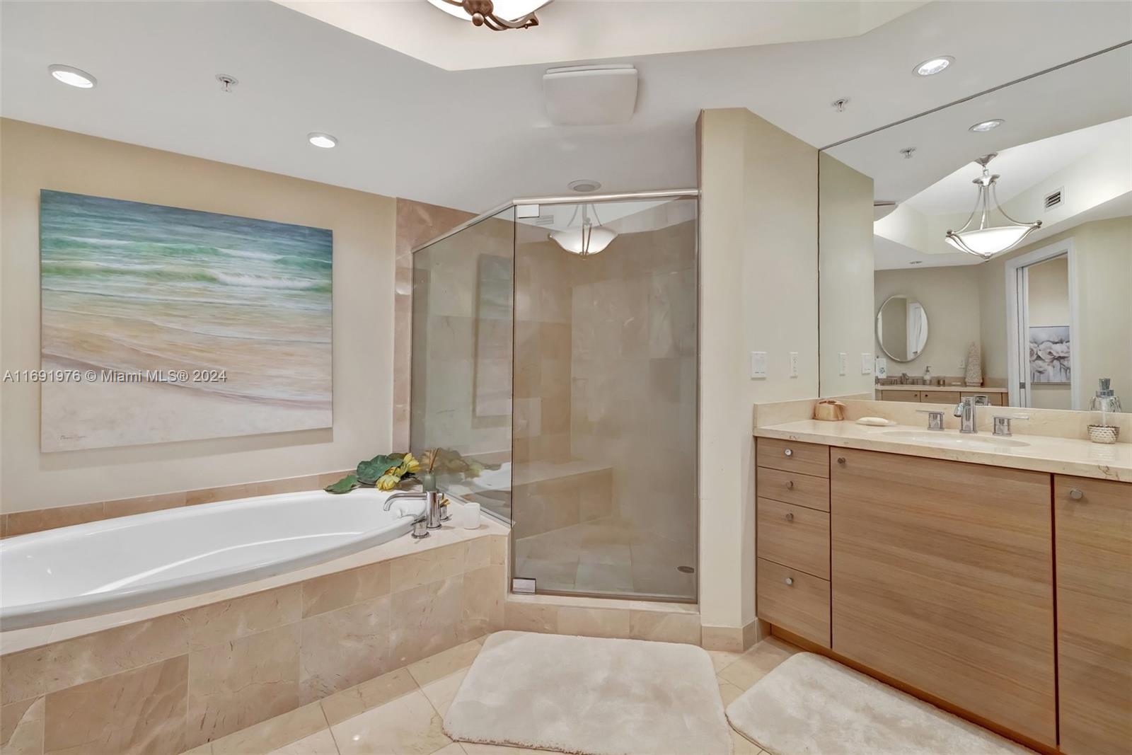 PLAZA AT OCEANSIDE (THE) - Residential