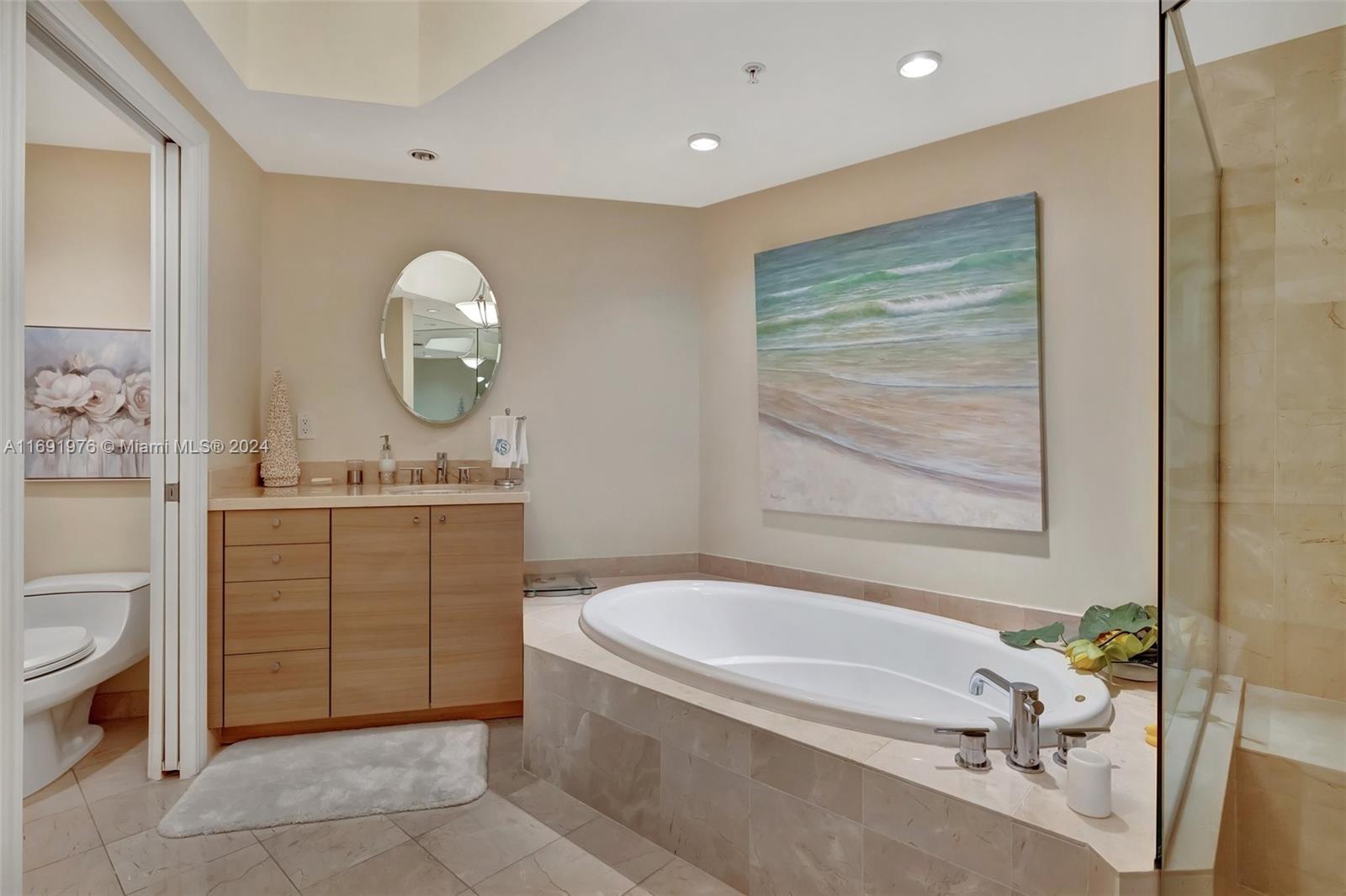 PLAZA AT OCEANSIDE (THE) - Residential