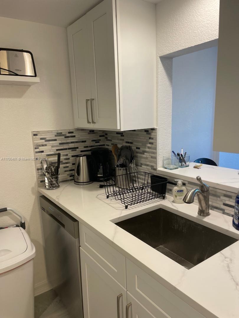 2560 SOUTH OCEAN BOULEVAR - Residential Lease