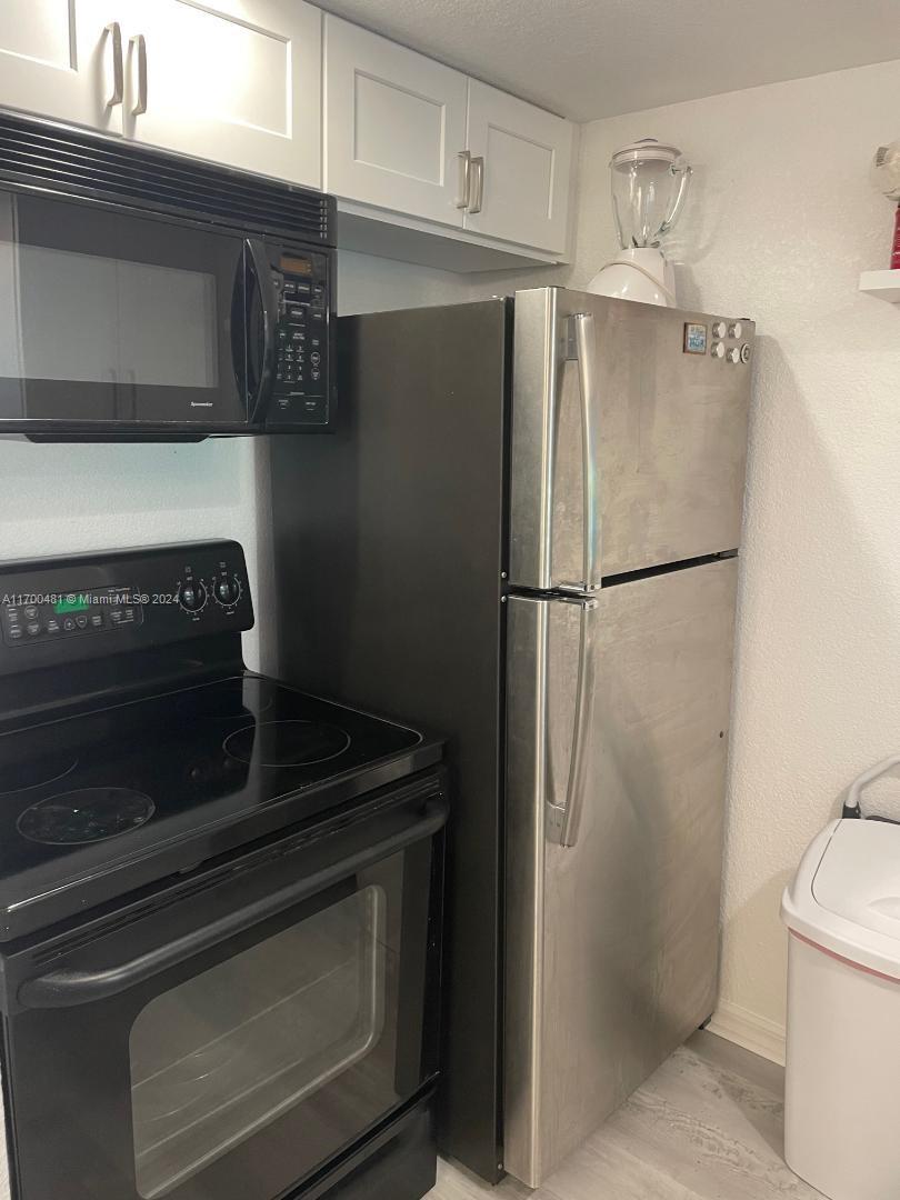 2560 SOUTH OCEAN BOULEVAR - Residential Lease