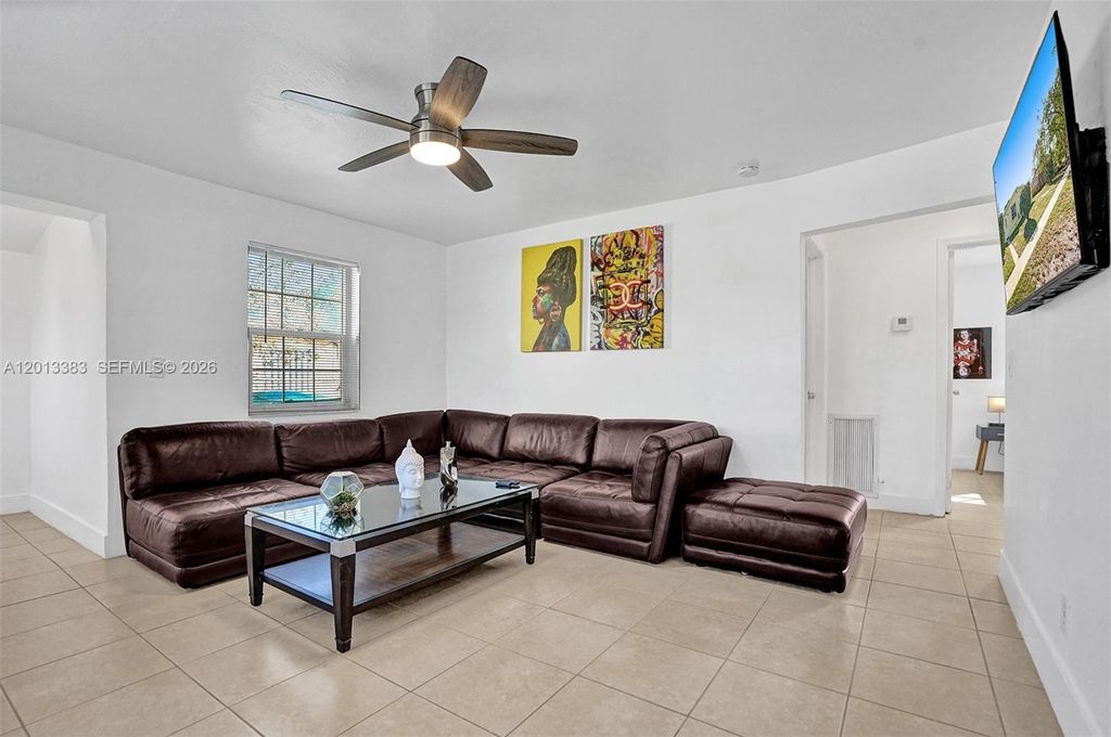 Photo of 6110 SW 38th Street, Davie, FL 33314 (MLS # A12013383)