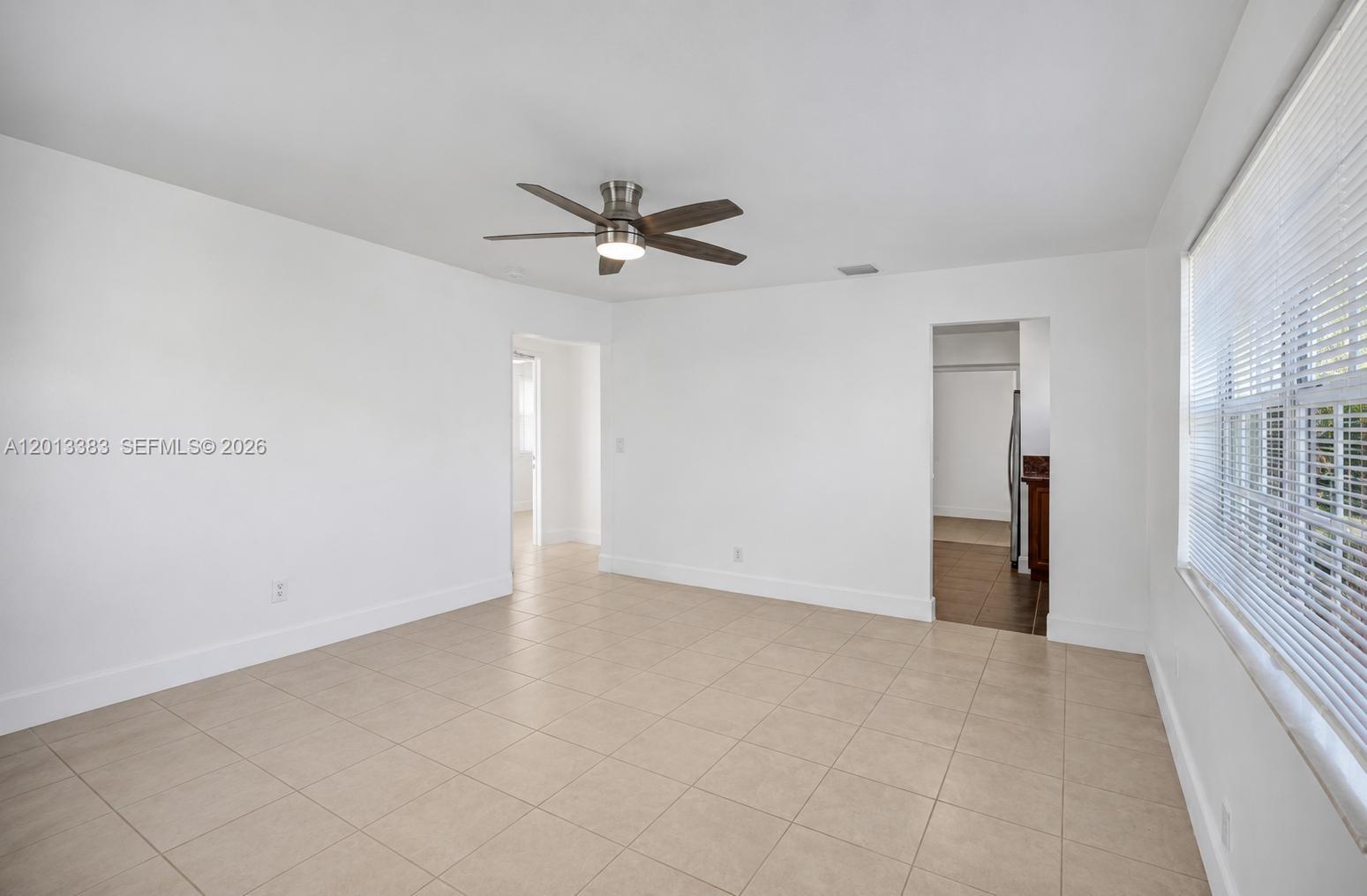 PLAYLAND VILLAGE SEC 4 - Residential Lease