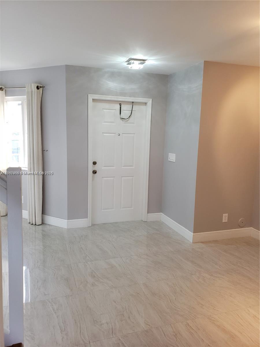 CHAPEL TRAIL II - Residential Lease