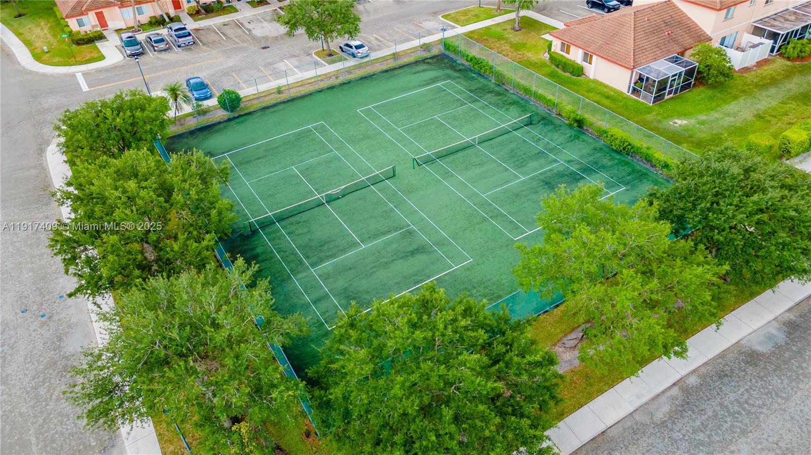 CHAPEL TRAIL II - Residential Lease