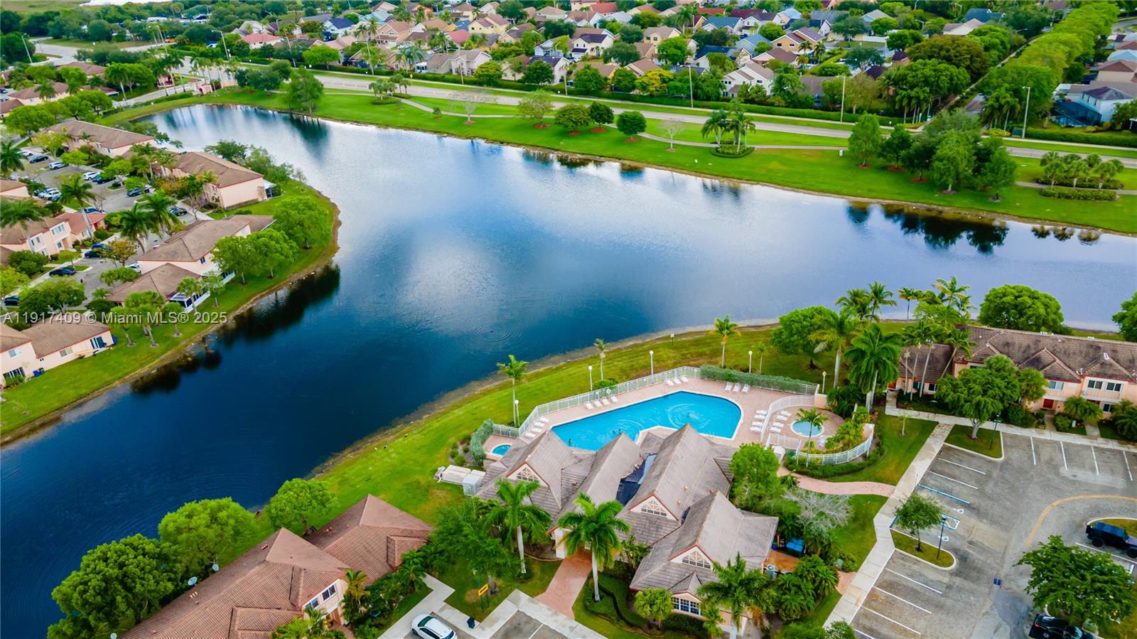 CHAPEL TRAIL II - Residential Lease