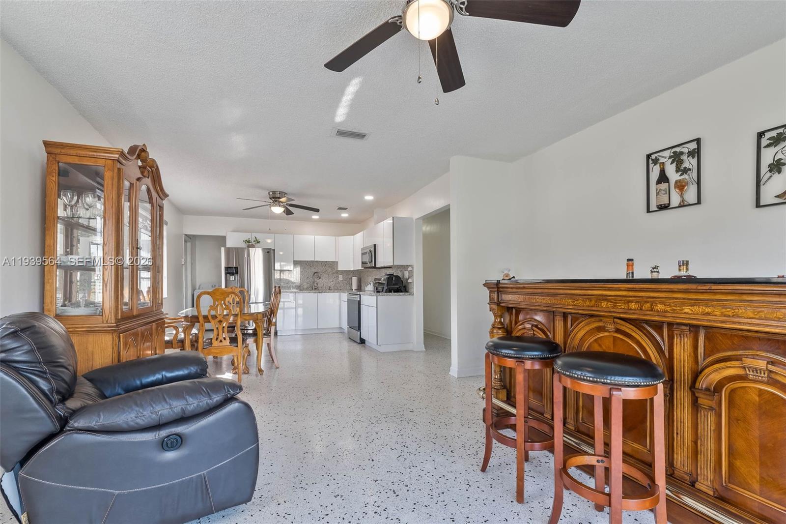 BECKMAN MANORS - Residential Income