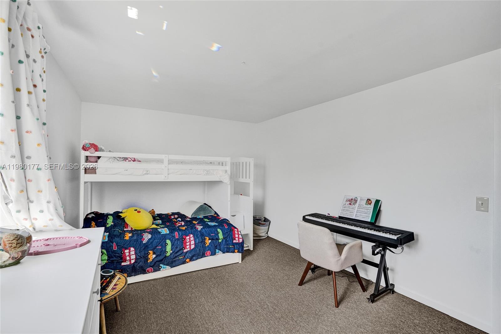 LAKES MEADOW VILG HOMES C - Residential