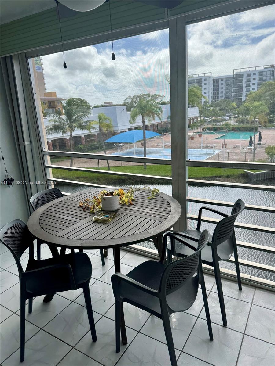 DANIANS SOUTH CONDO - Residential Lease