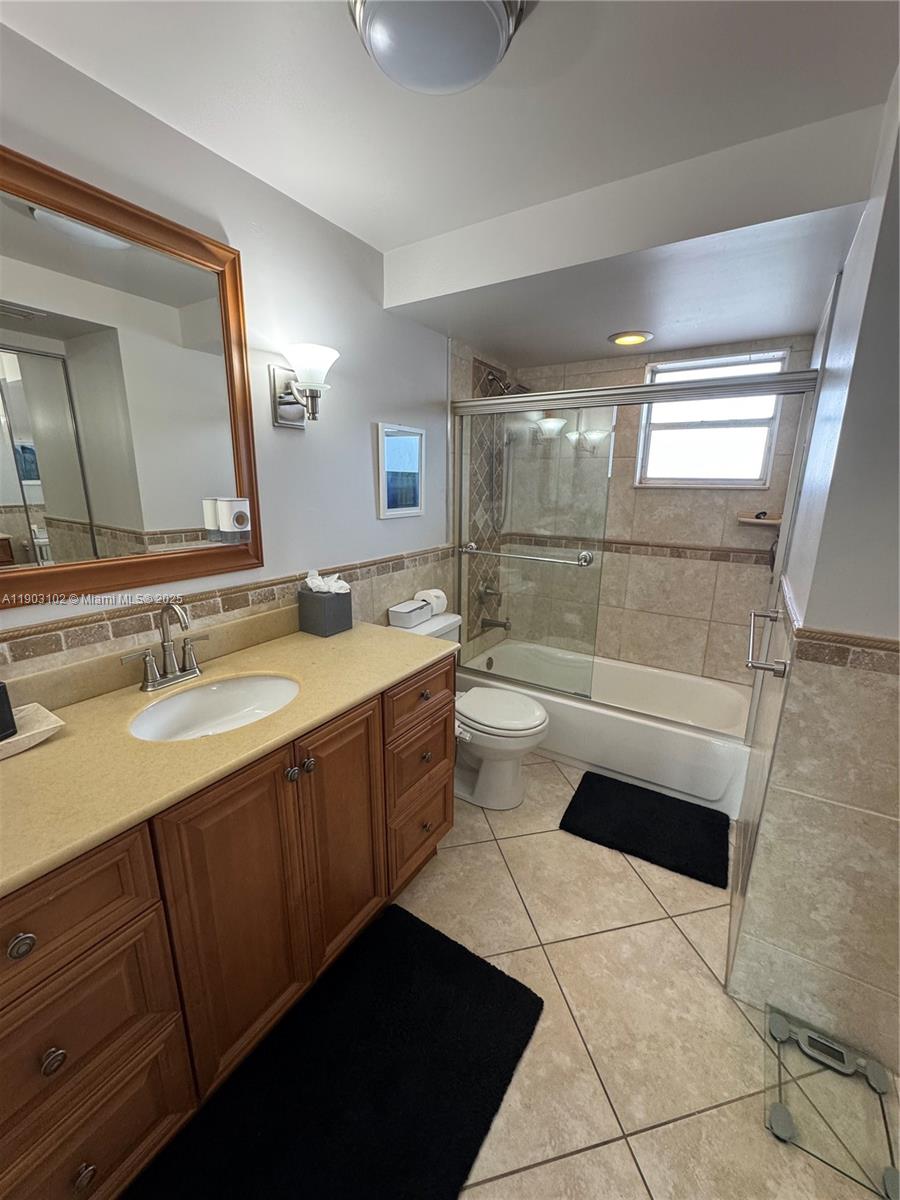 DANIANS SOUTH CONDO - Residential Lease