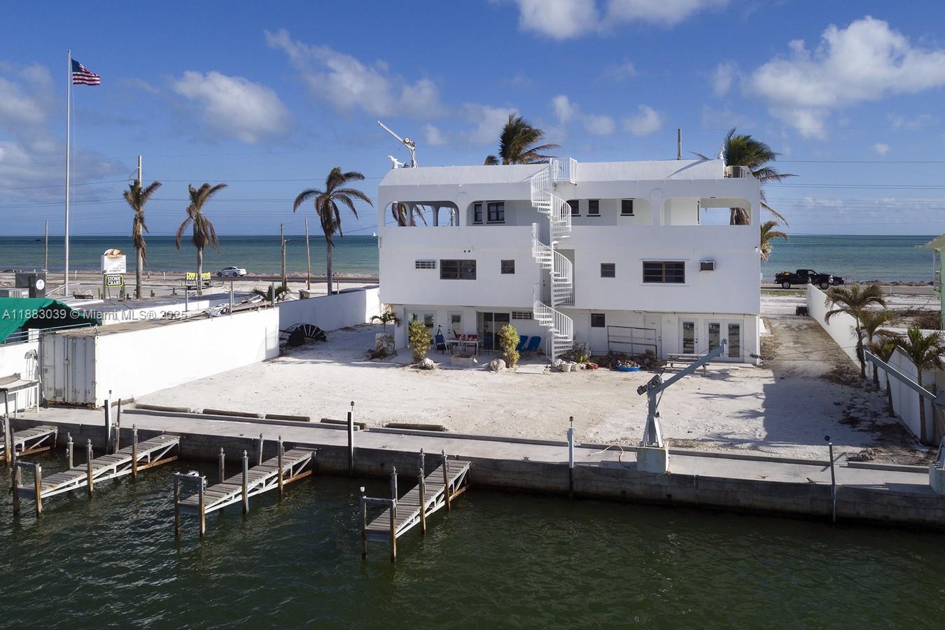 MATECUMBE SANDY BEACH - Residential Income