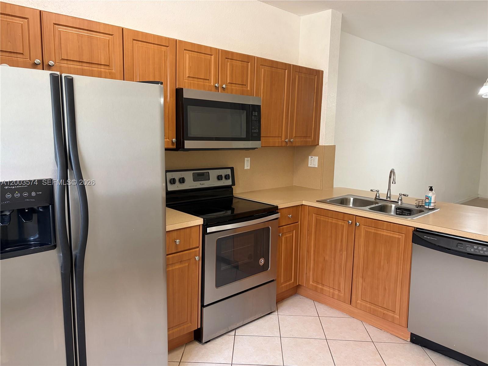 WOODLAND VILLAS 1ST ADD - Residential