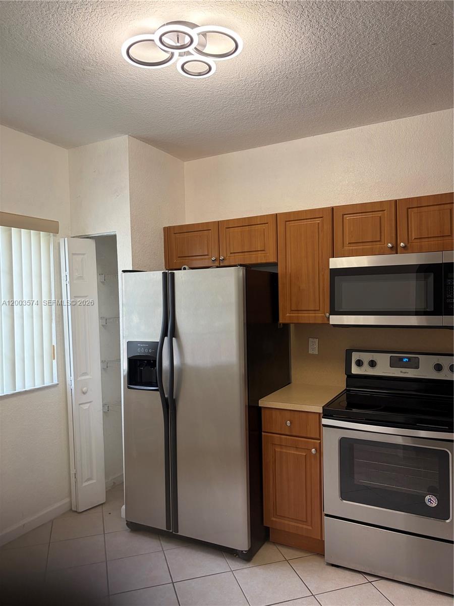 WOODLAND VILLAS 1ST ADD - Residential