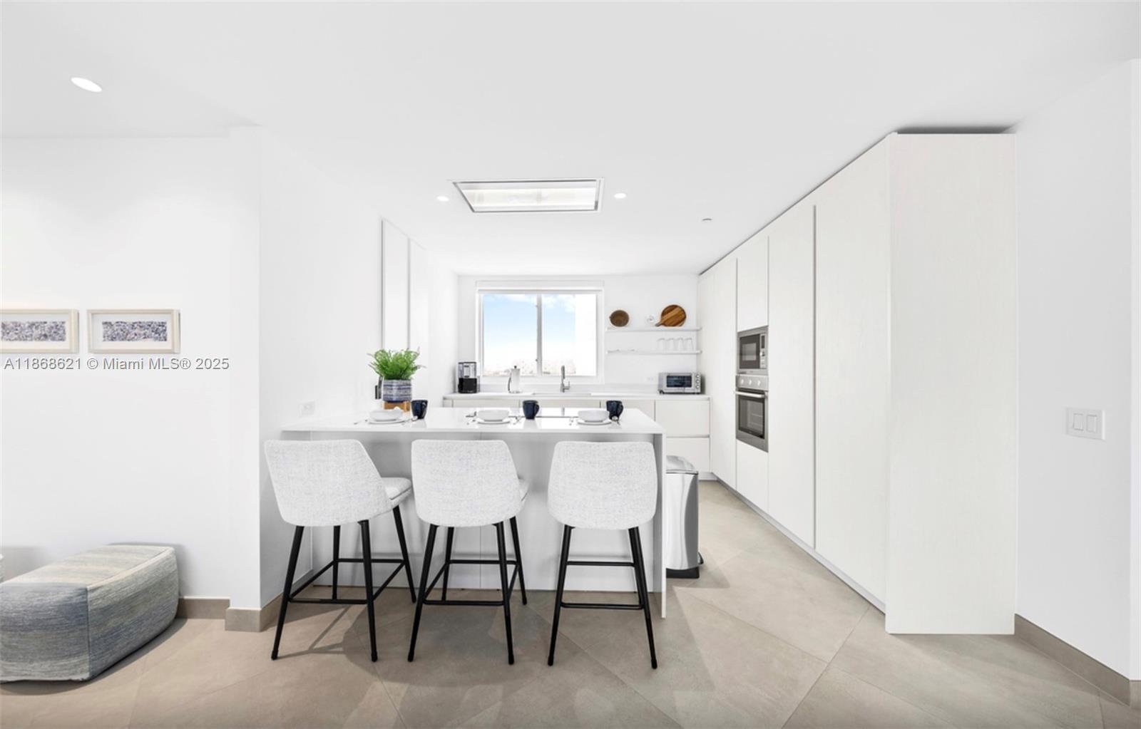 ARUBA ATLANTIC 360 - Residential