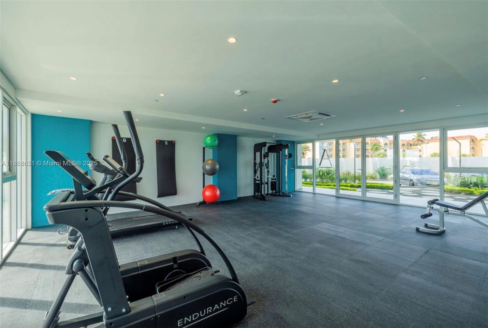 ARUBA ATLANTIC 360 - Residential