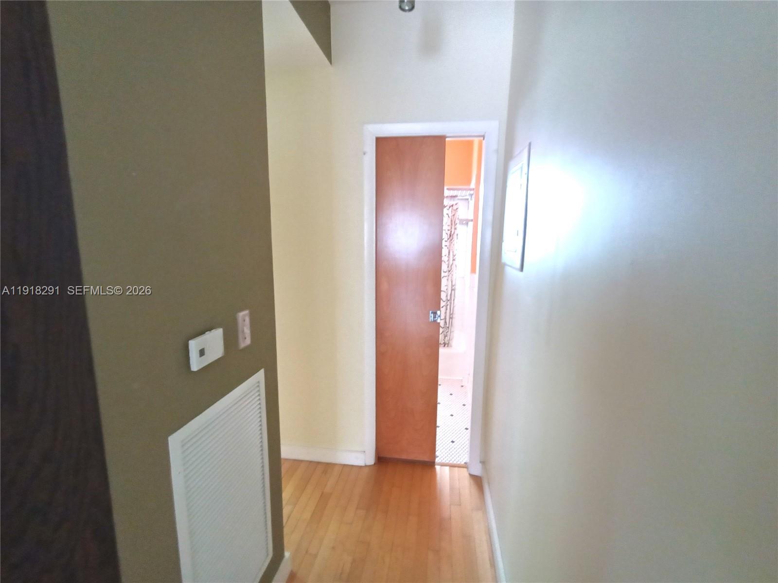 905 MICHIGAN CONDO - Residential