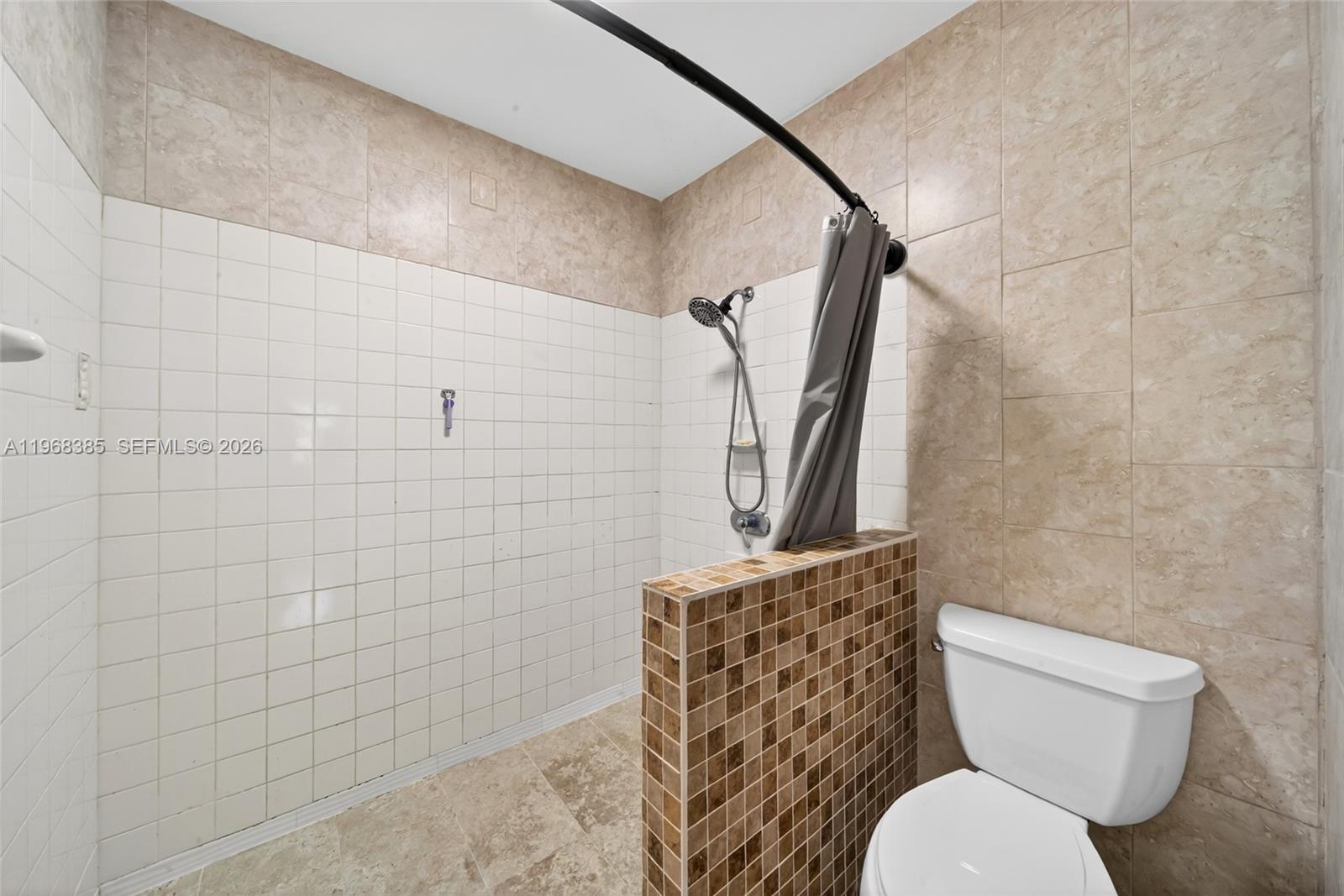 COUNTRY WALK SEC 5 - Residential