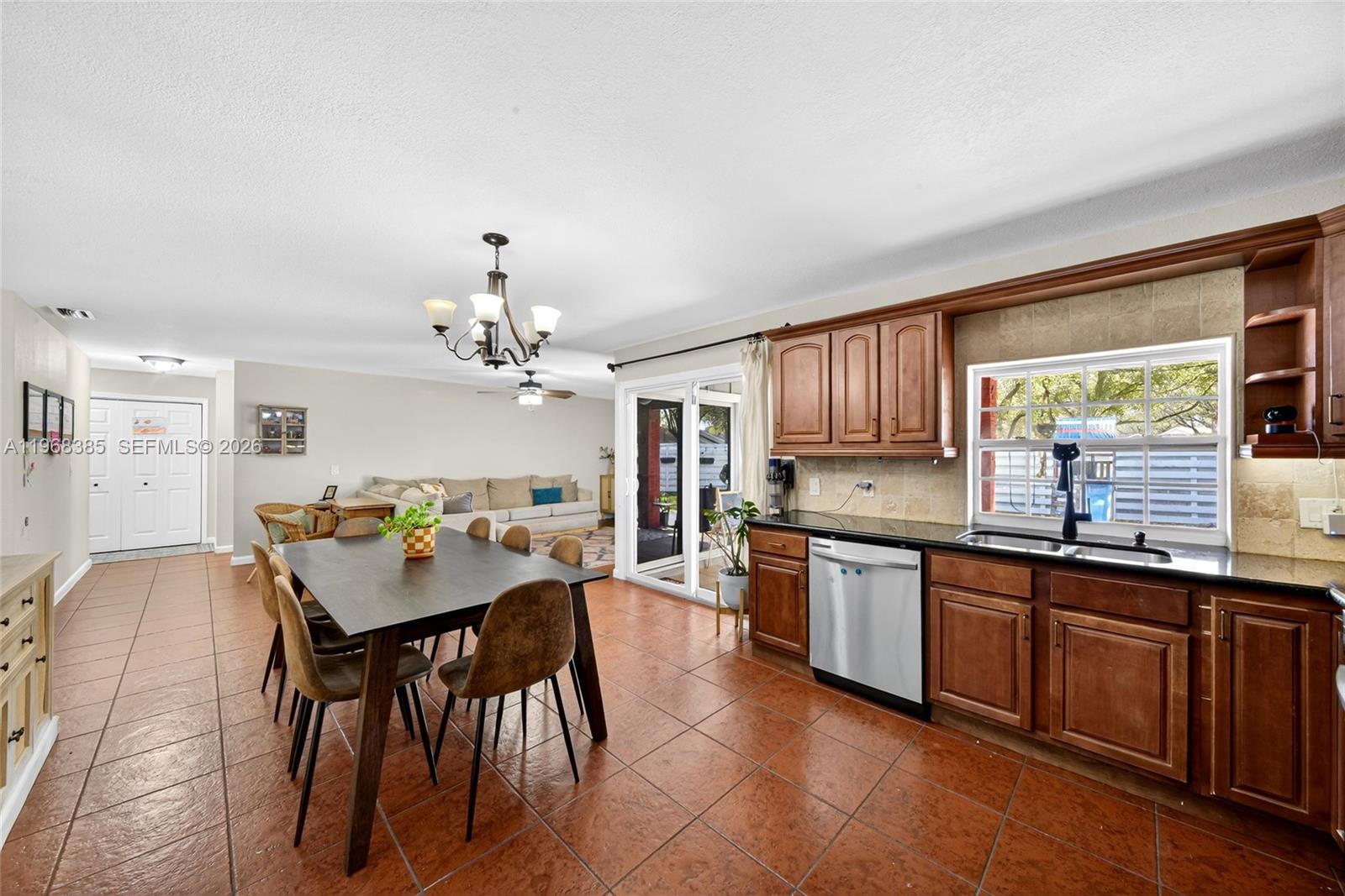 COUNTRY WALK SEC 5 - Residential