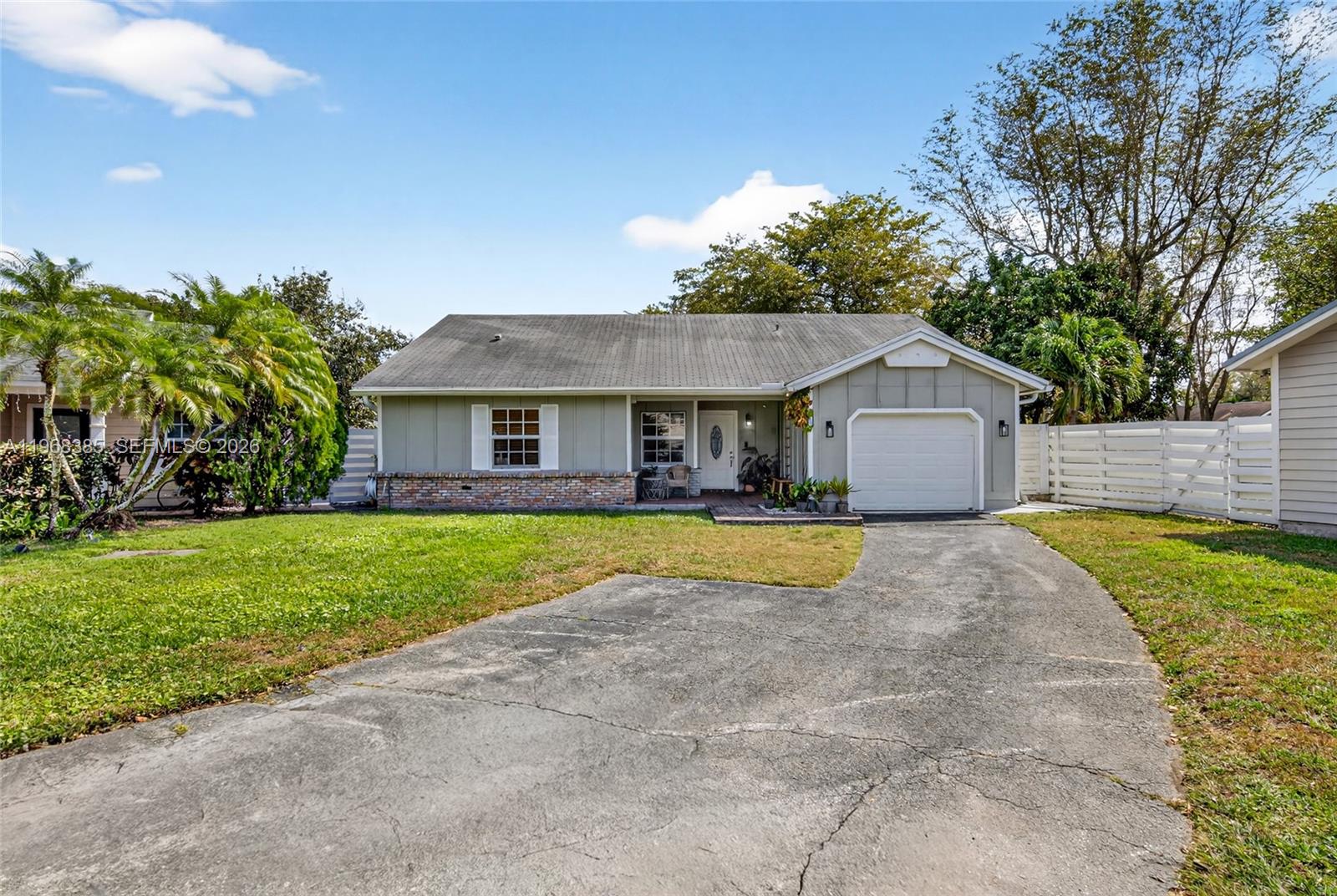 COUNTRY WALK SEC 5 - Residential