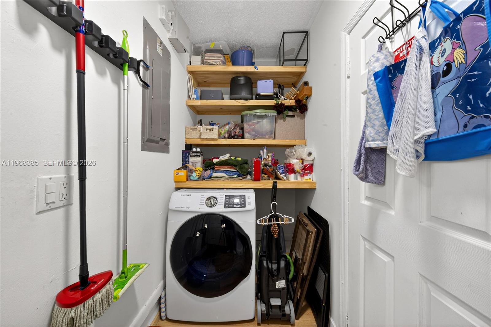 COUNTRY WALK SEC 5 - Residential