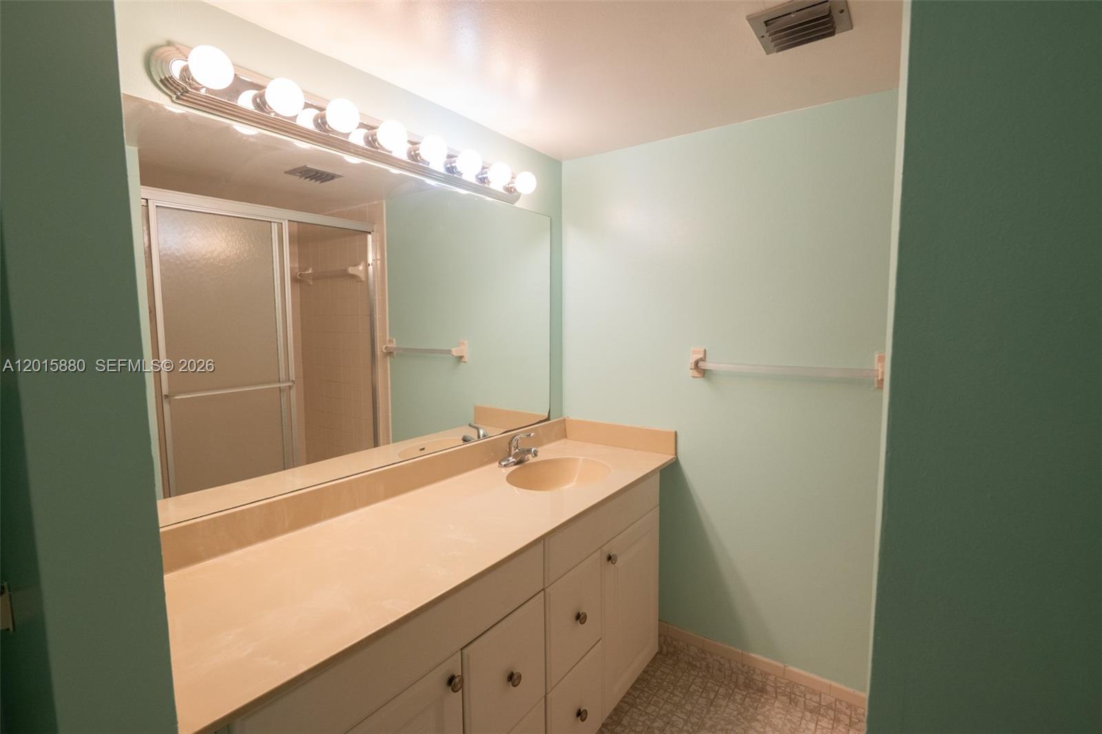 ROYAL PALM AT PLANTATION - Residential