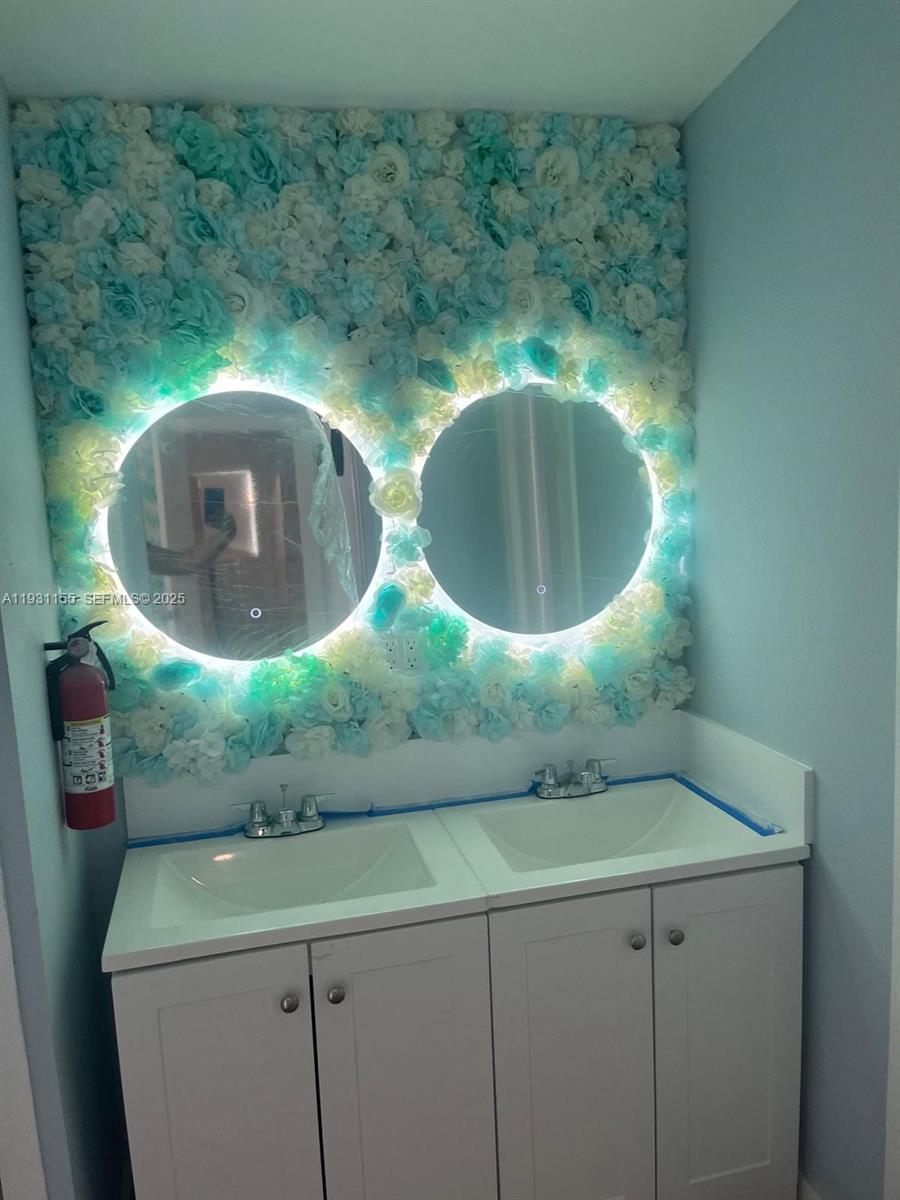 LAWRENCE ESTATES LAND COS - Residential Income