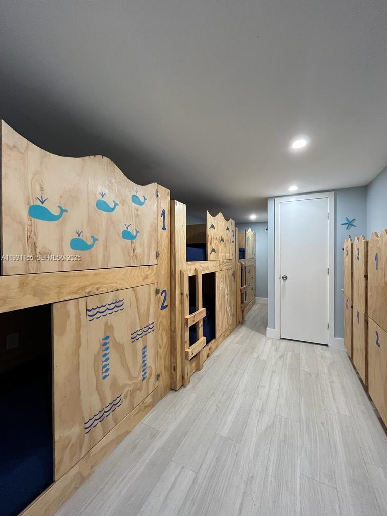 LAWRENCE ESTATES LAND COS - Residential Income