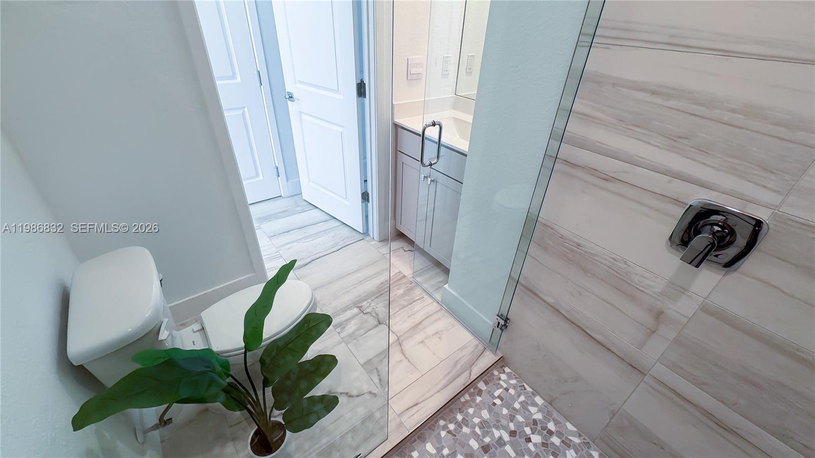 MERRICK SQUARE - Residential Lease