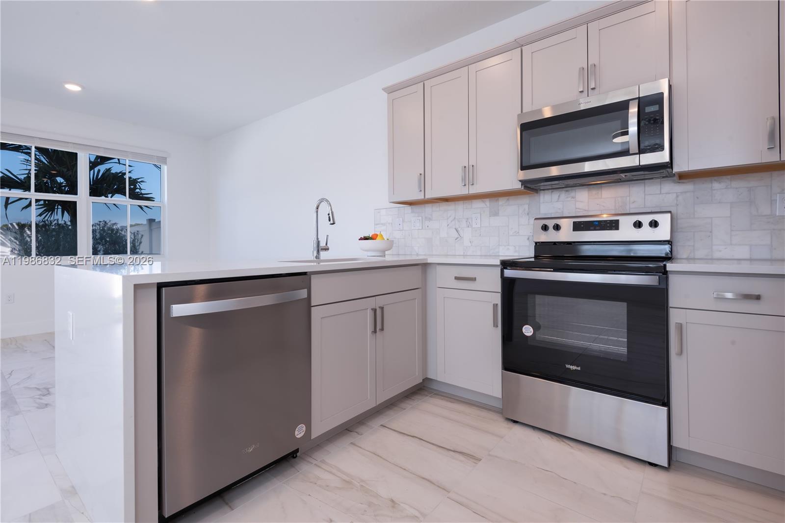 MERRICK SQUARE - Residential Lease