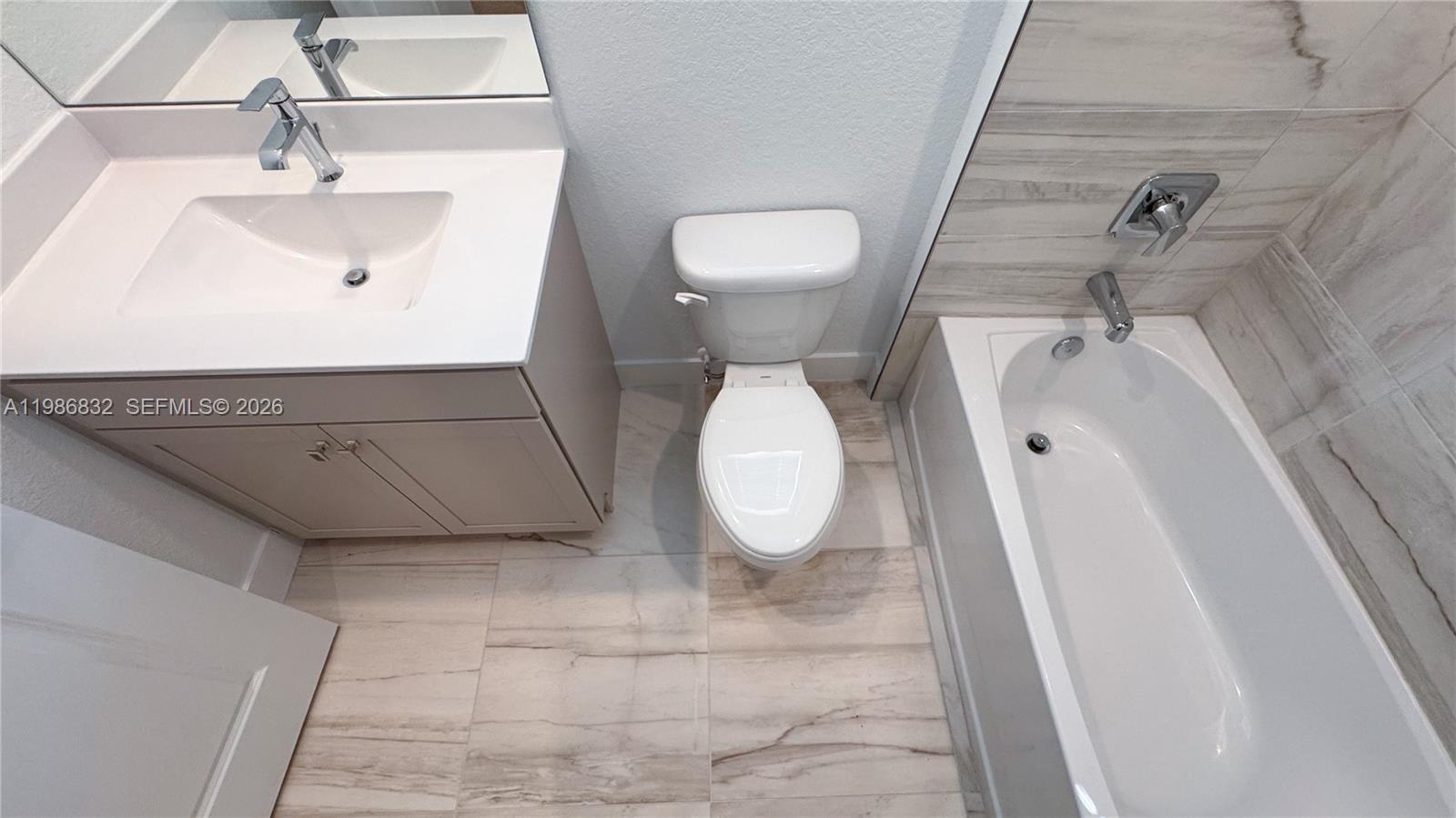 MERRICK SQUARE - Residential Lease