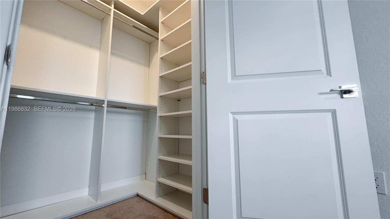 MERRICK SQUARE - Residential Lease