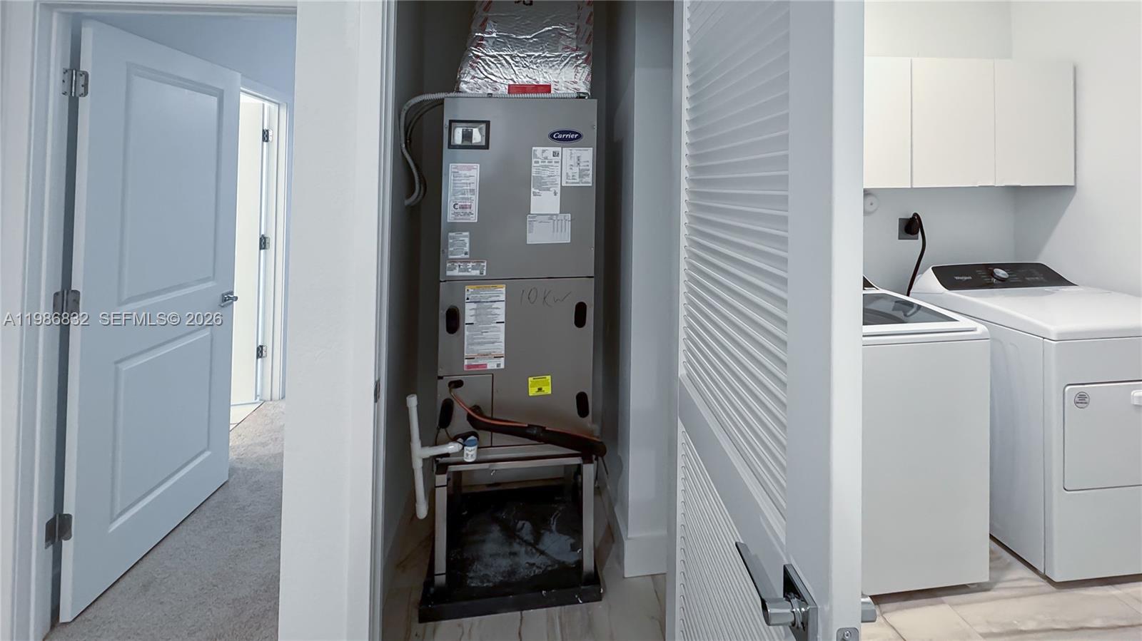 MERRICK SQUARE - Residential Lease