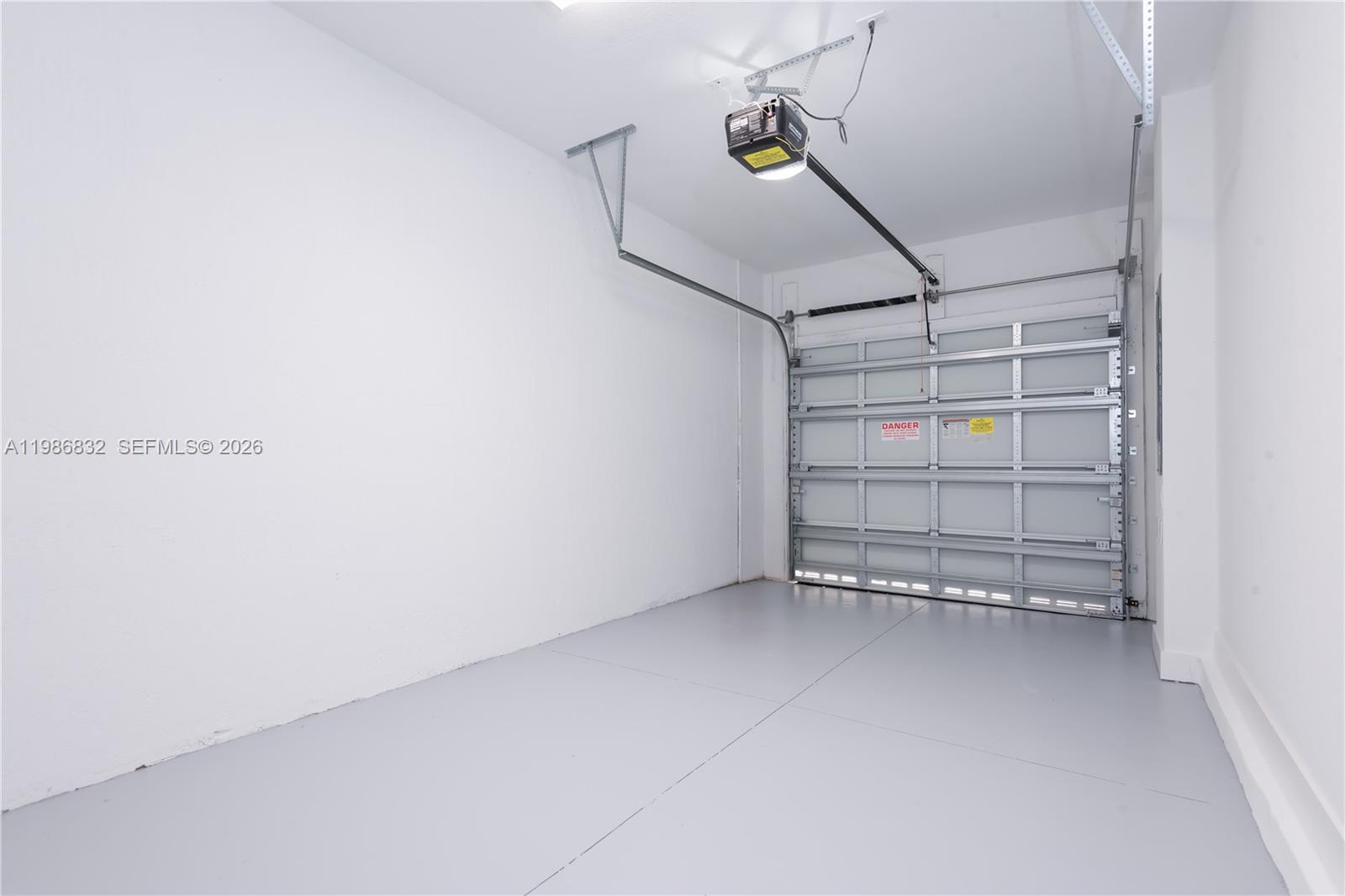 MERRICK SQUARE - Residential Lease