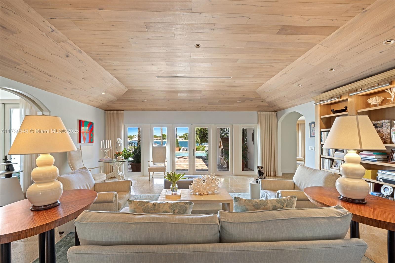 LA GORCE ISLAND-SUB OF - Residential