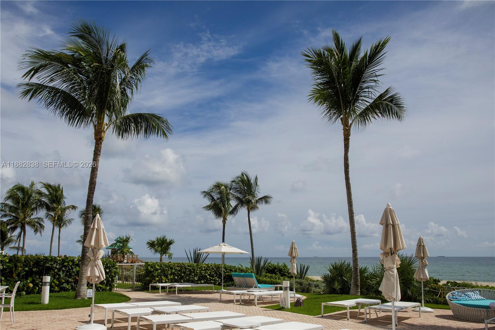 TRUMP ROYALE CONDO - Residential