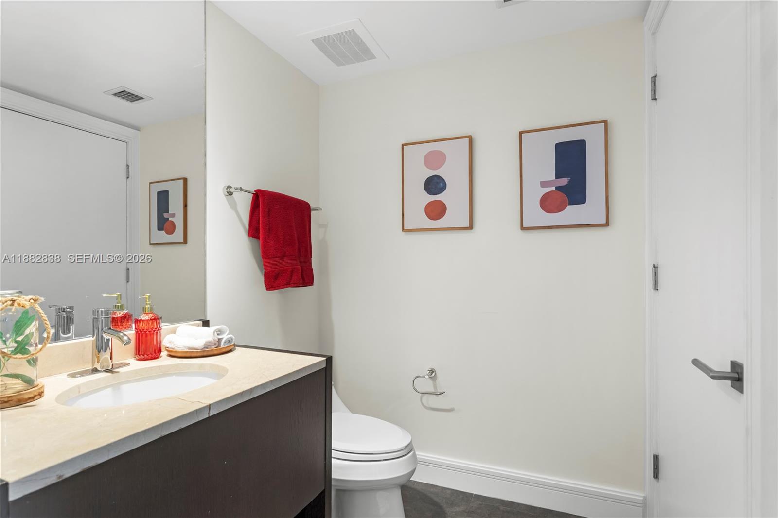 TRUMP ROYALE CONDO - Residential