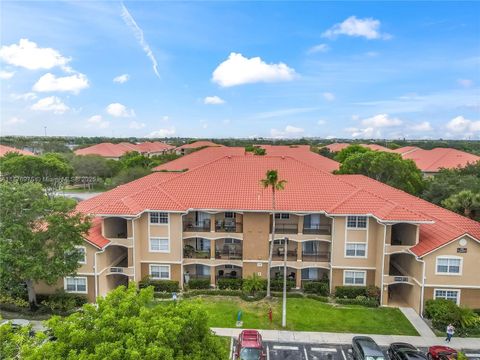 201 SW 116th Ave 22208 Pembroke Pines FL 33025