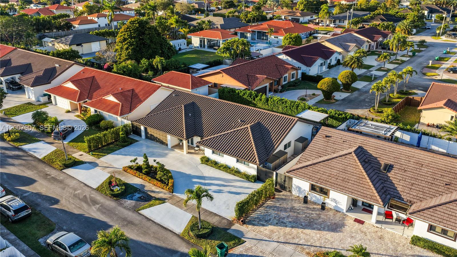 MICHE GARDENS - Residential