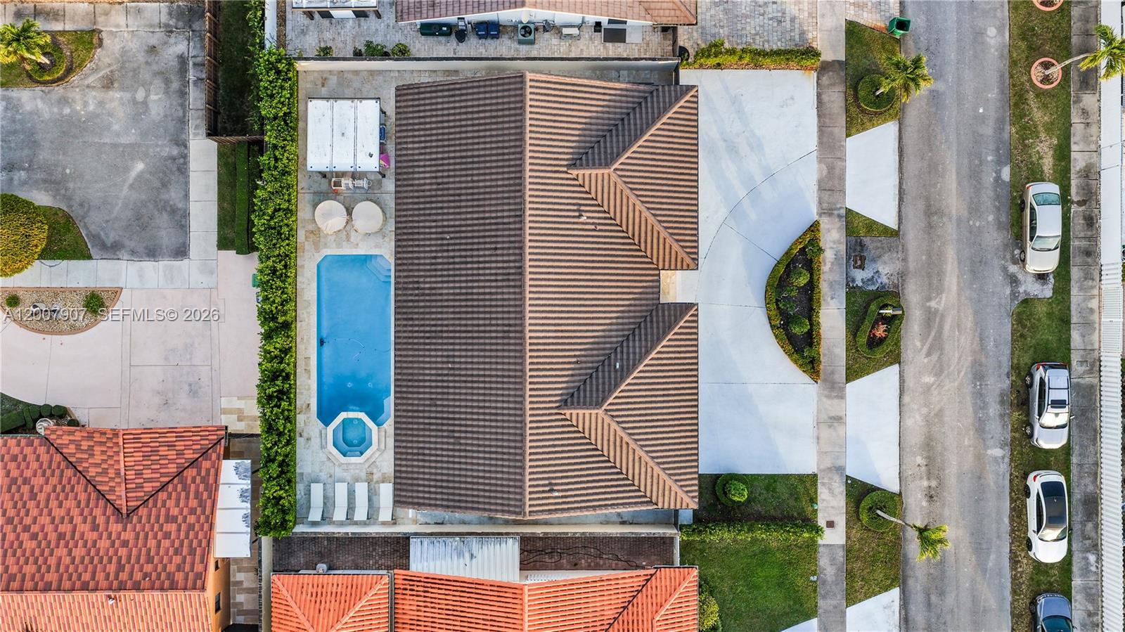 MICHE GARDENS - Residential