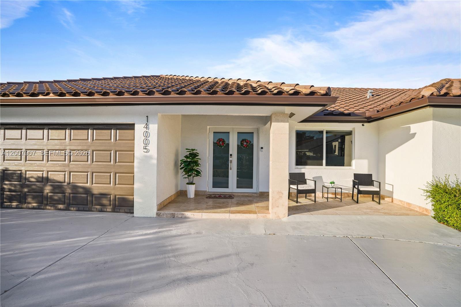 MICHE GARDENS - Residential