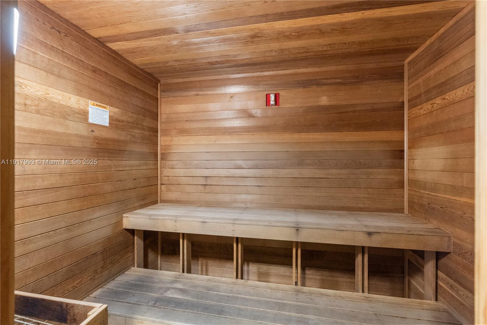 DUO CONDOMINIUM WEST - Residential Lease